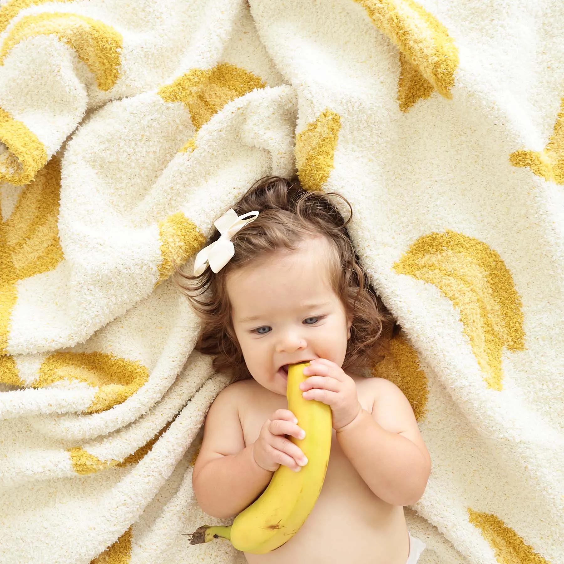 CuddleLane™ Luxe Blankets | Banana