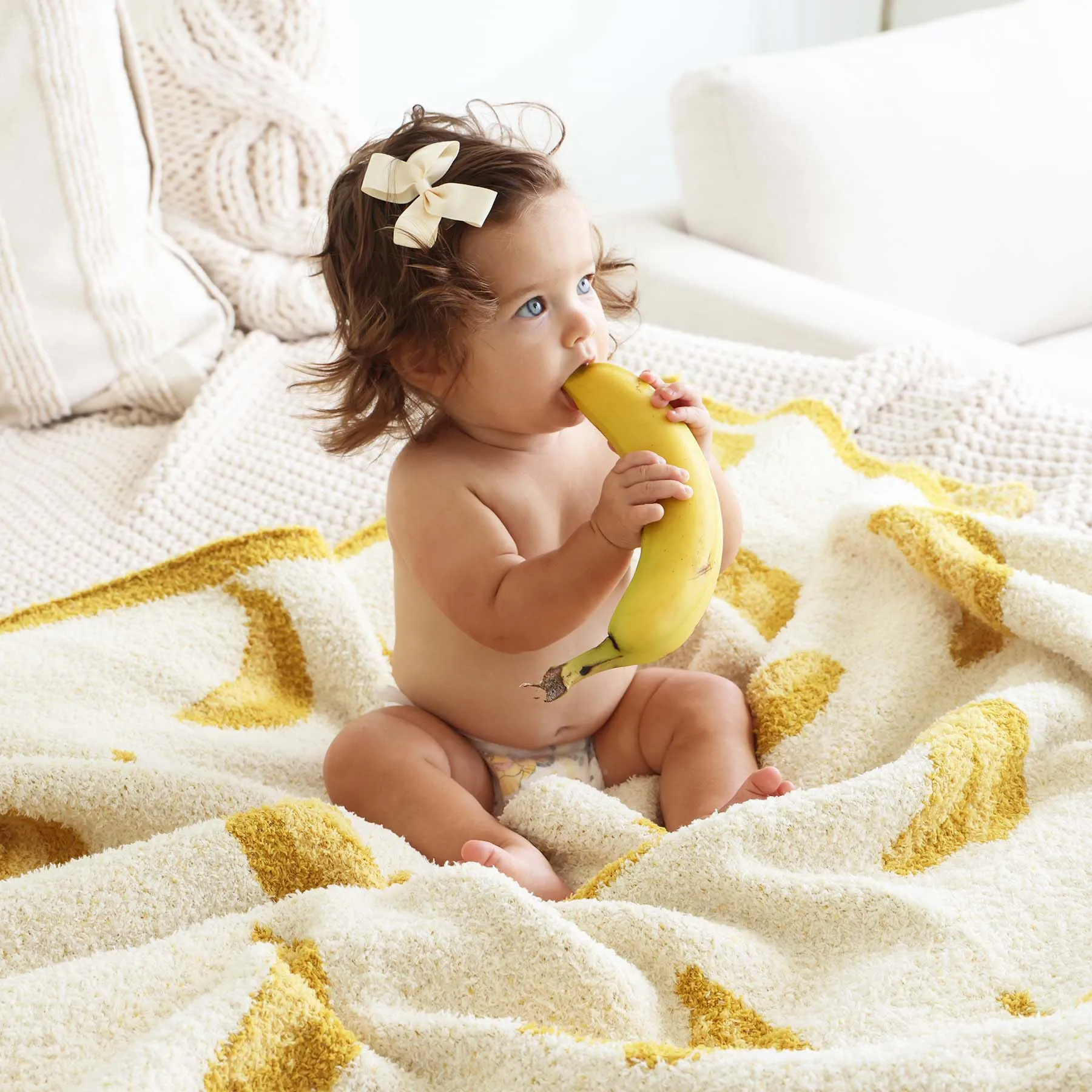 CuddleLane™ Luxe Blankets | Banana