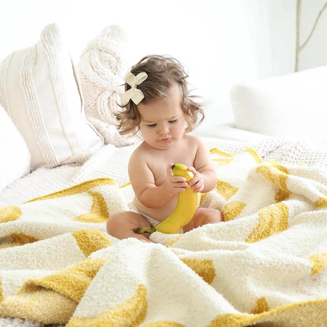 CuddleLane™ Luxe Blankets | Banana