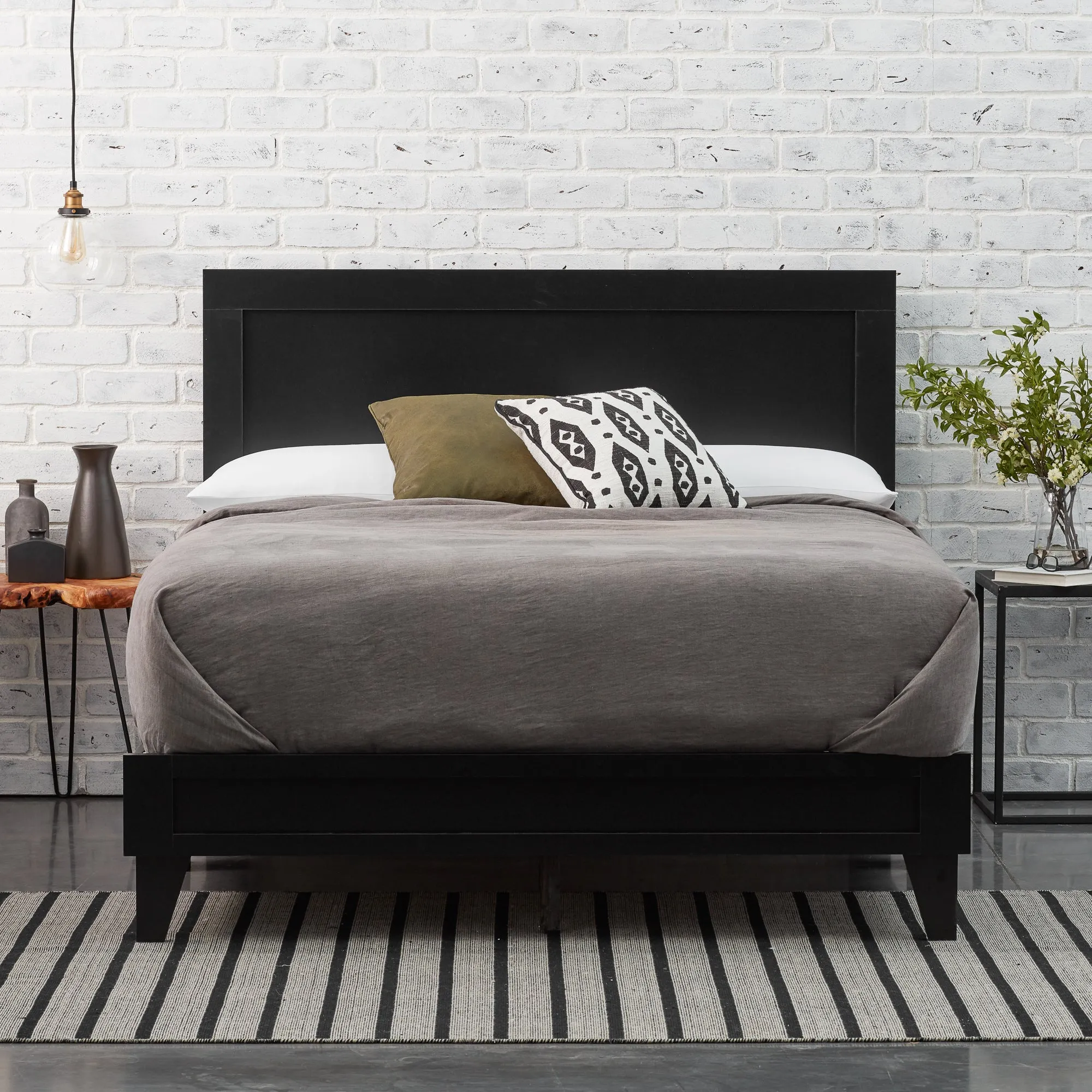 Delta Wood Platform Bed Frame with Headboard