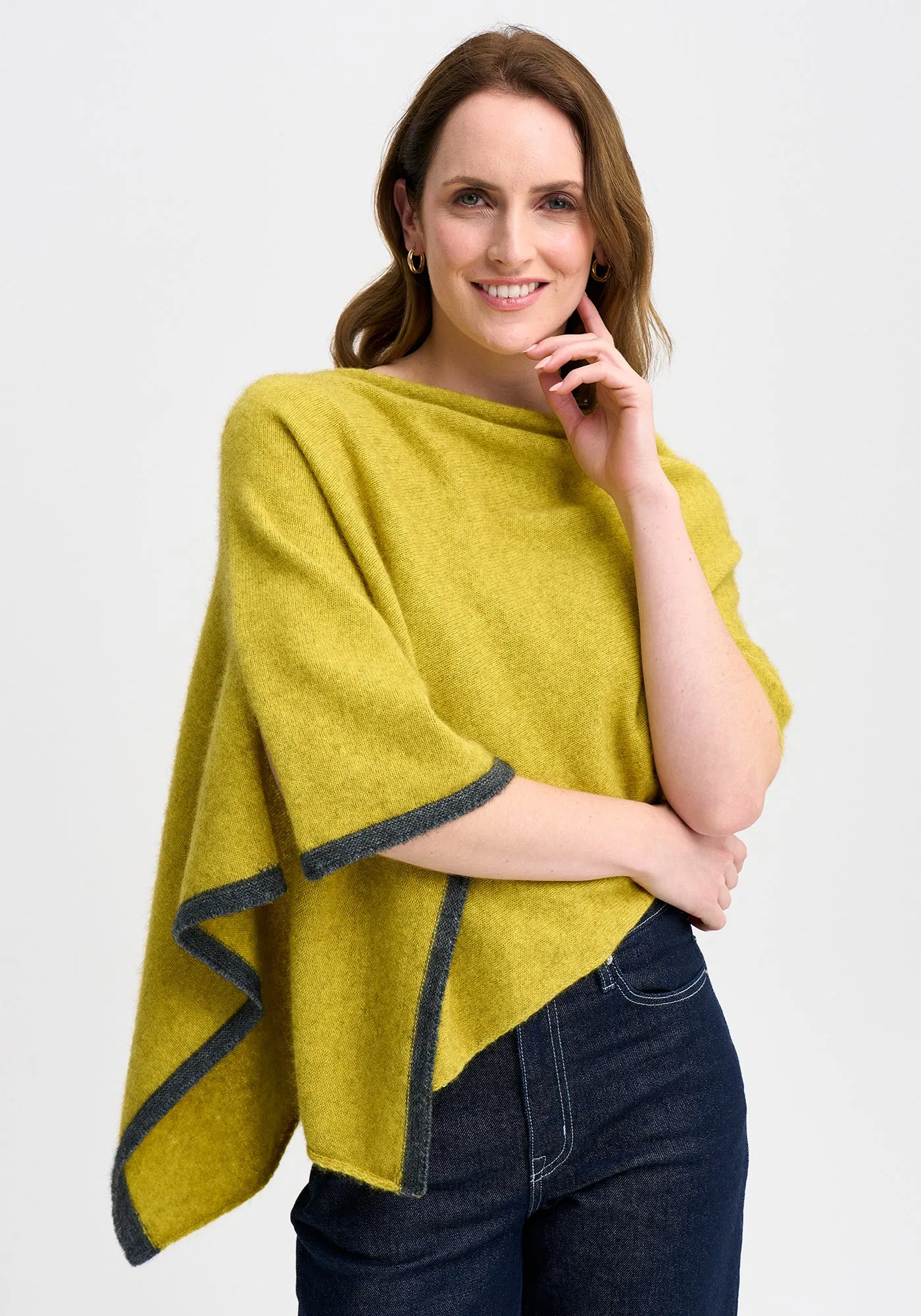 Merinomink - 1623 Two Tone Poncho in Merino Wool and Possum Fur