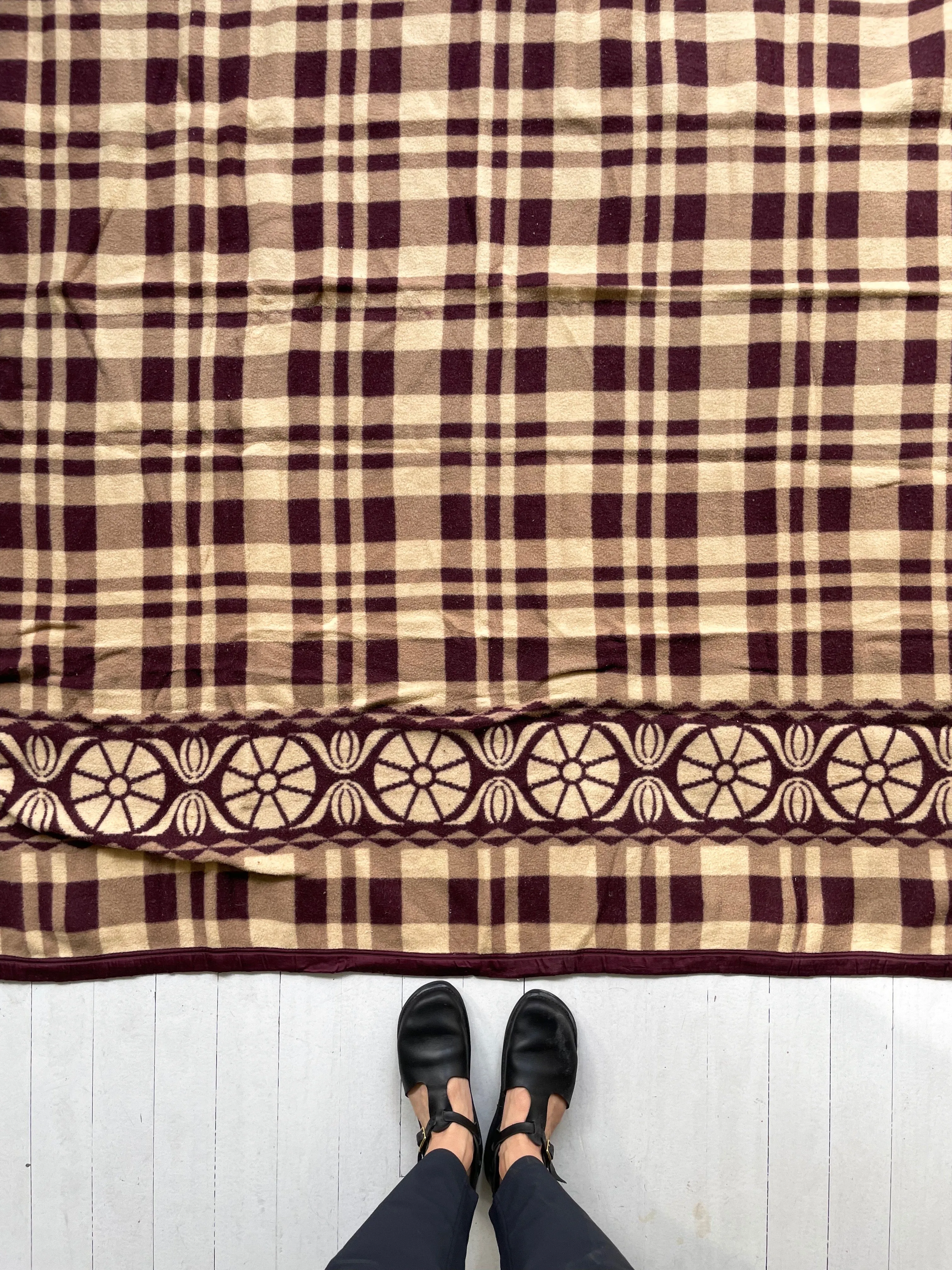 SALE | 1920s Vintage Beacon Camp Blanket