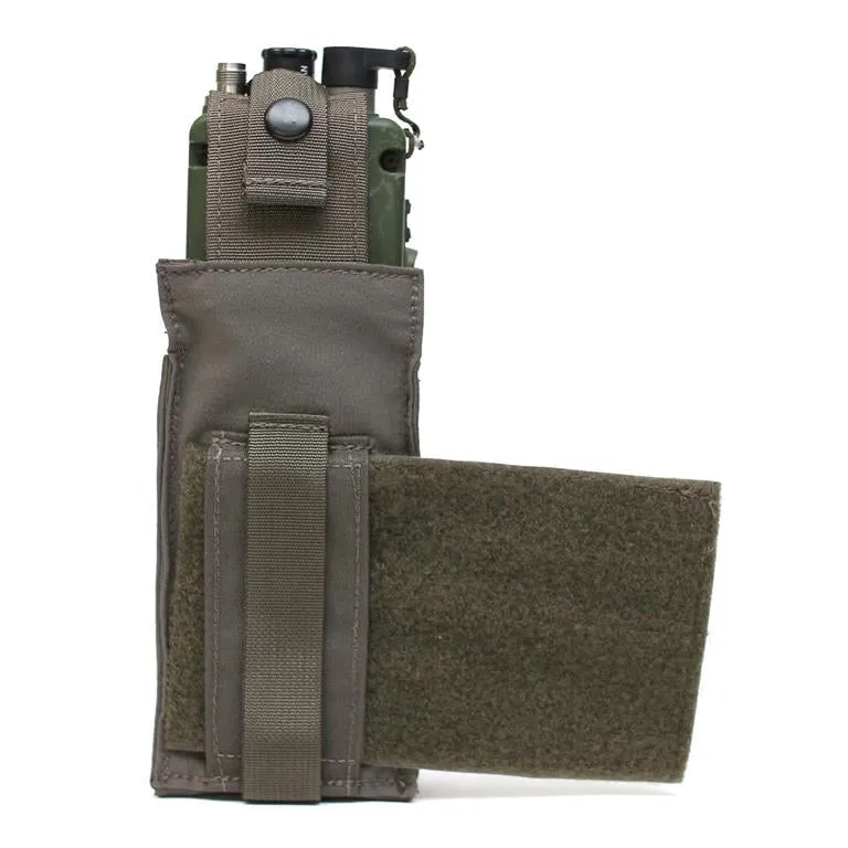 Universal Carrier Radio Pouch