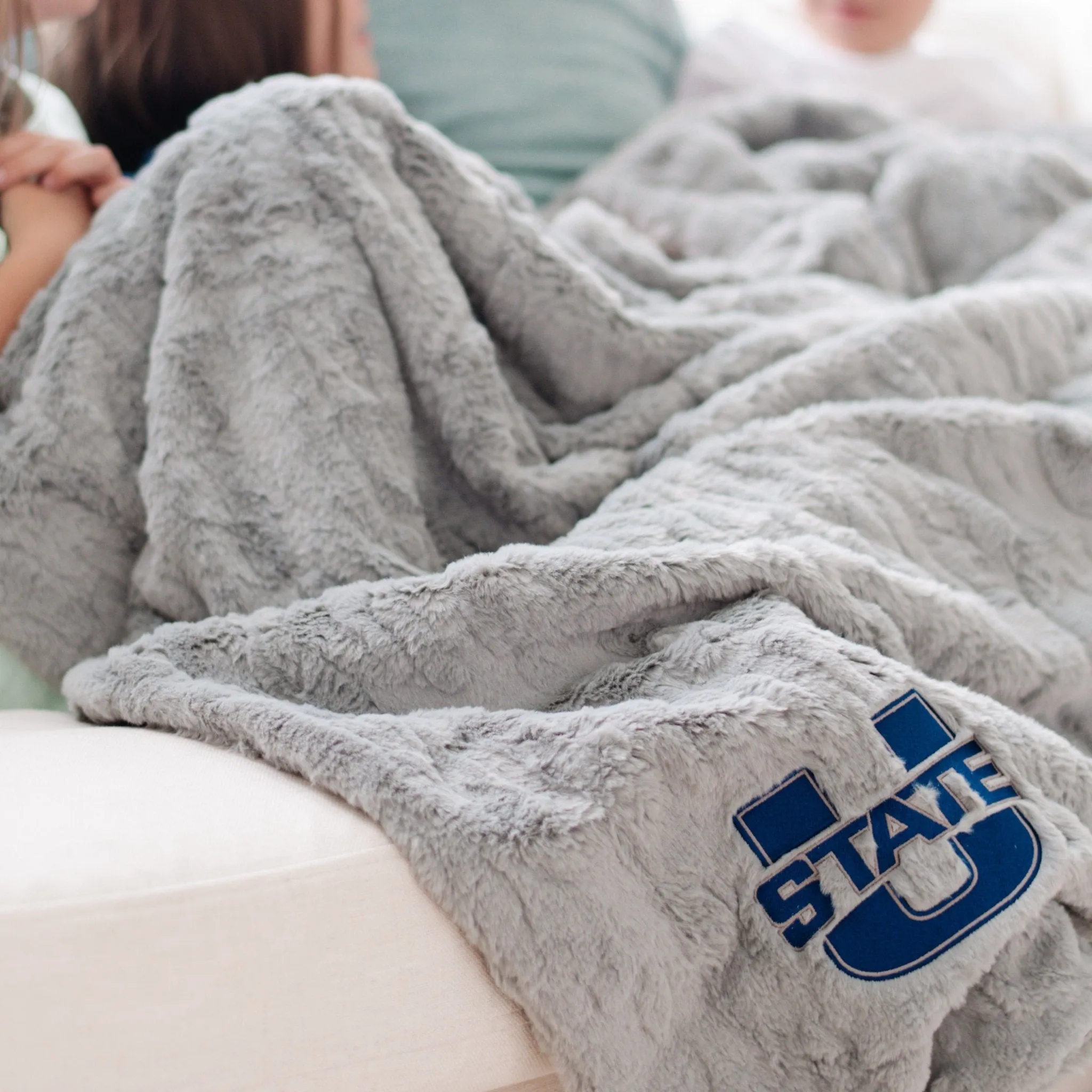 USU - UNIVERSITY BLANKETS