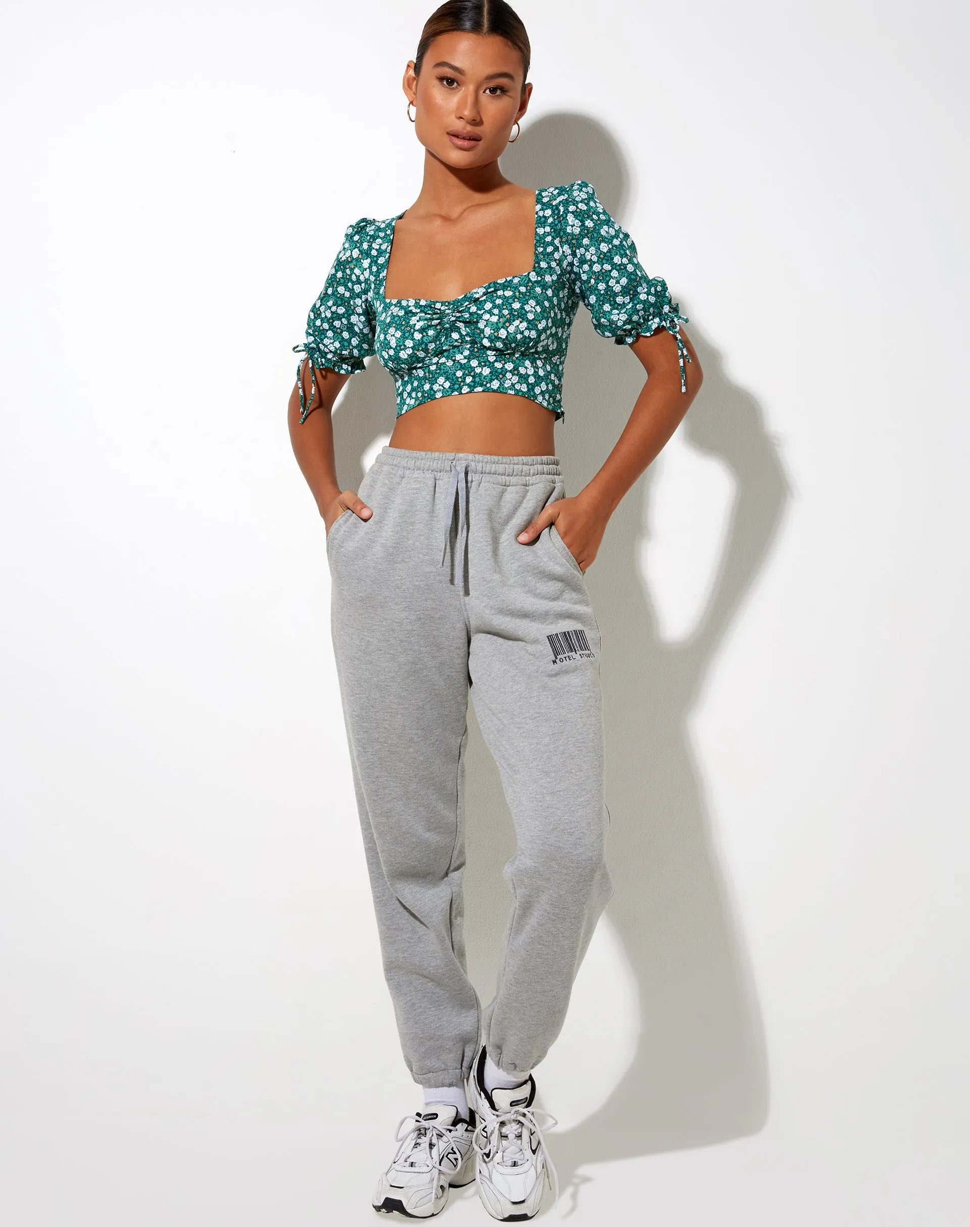 Yiava Crop Top in Floral Field Green